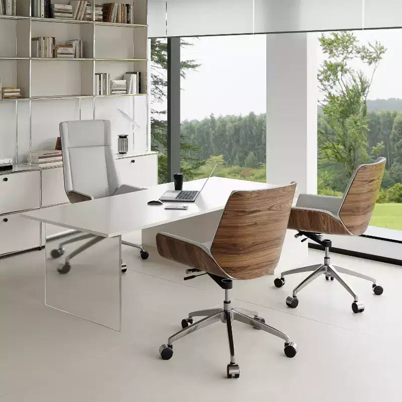Fauteuil de bureau pivotant moderne du milieu du siècle avec dossier en bois courbé de noyer et siège en similicuir Hauteur réglable et base roulante