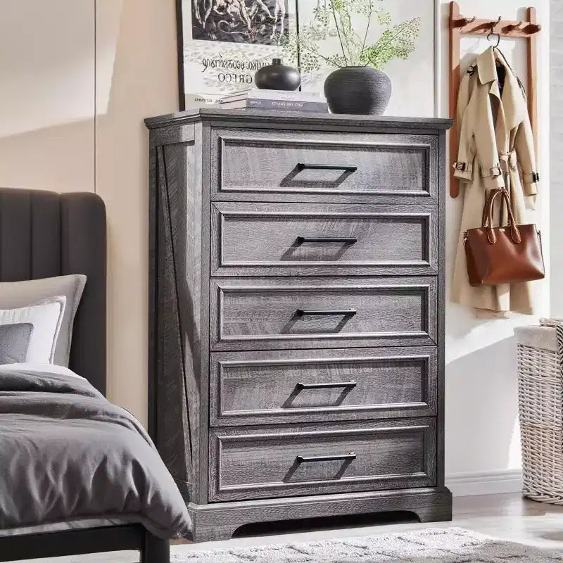 Commode de chambre à 5 tiroirs, commode de ferme de 117 cm de haut avec de larges poignées en métal, organisateur de tiroirs en bois pour chambre à coucher, couloir