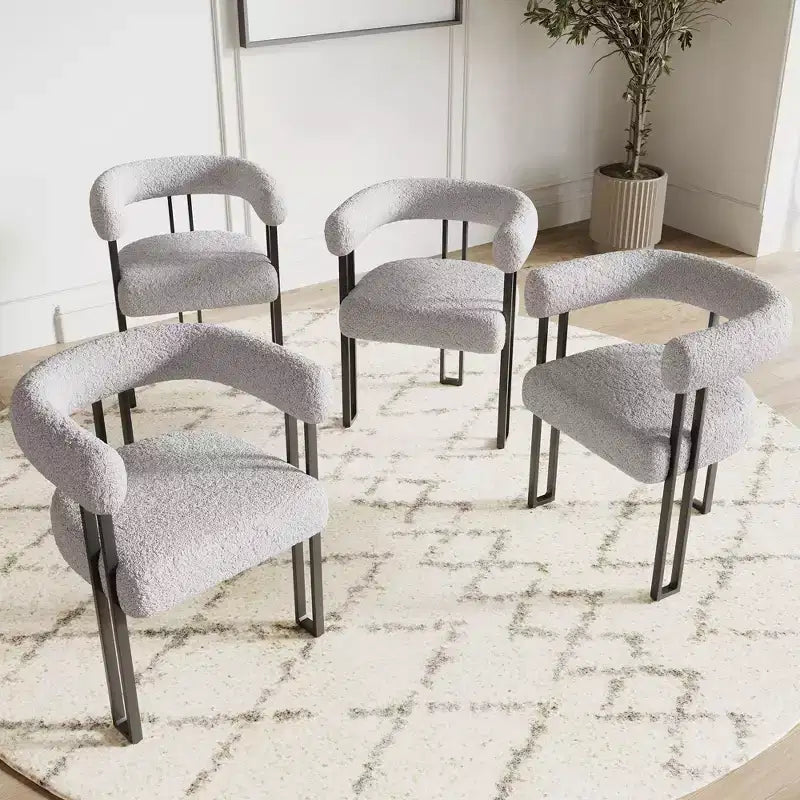 Lot de 2 chaises de salle à manger rondes modernes, chaises de salle à manger rembourrées avec assise coussinée et cadre en métal robuste.