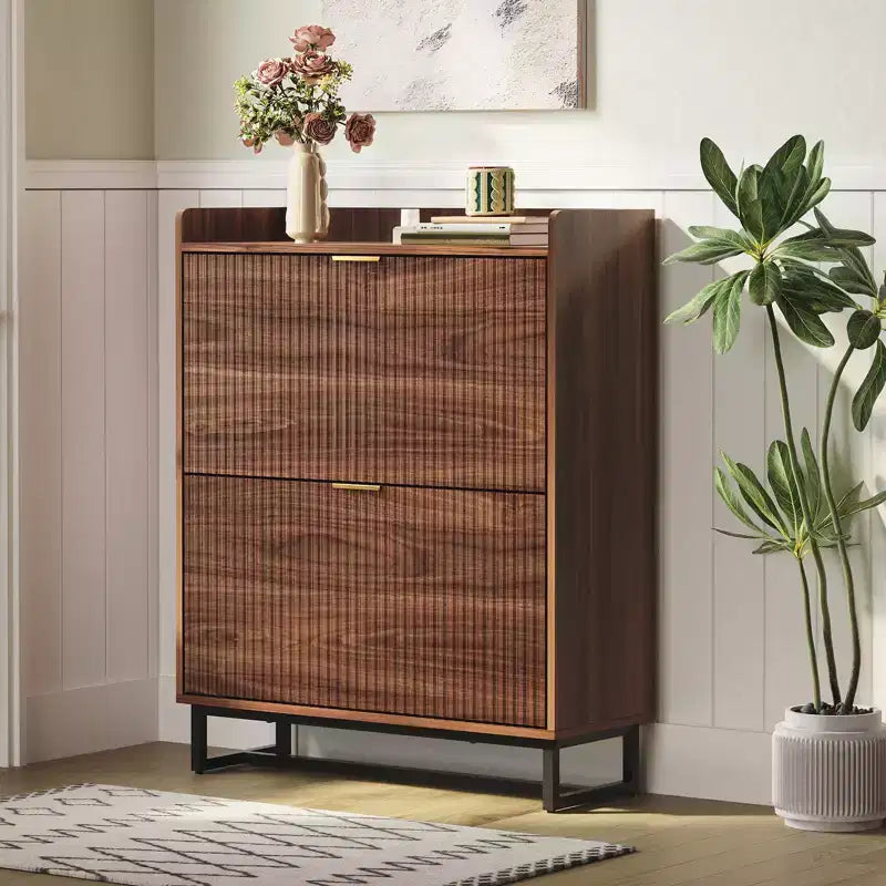 Meuble à chaussures avec 2 tiroirs basculants, armoire de rangement étroite en bois rainuré pour l'entrée, noyer